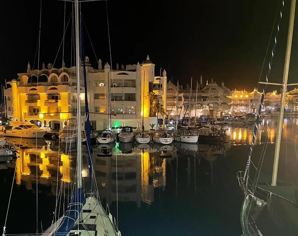 Atico En Puerto Marina Appartement Benalmádena Spanje
